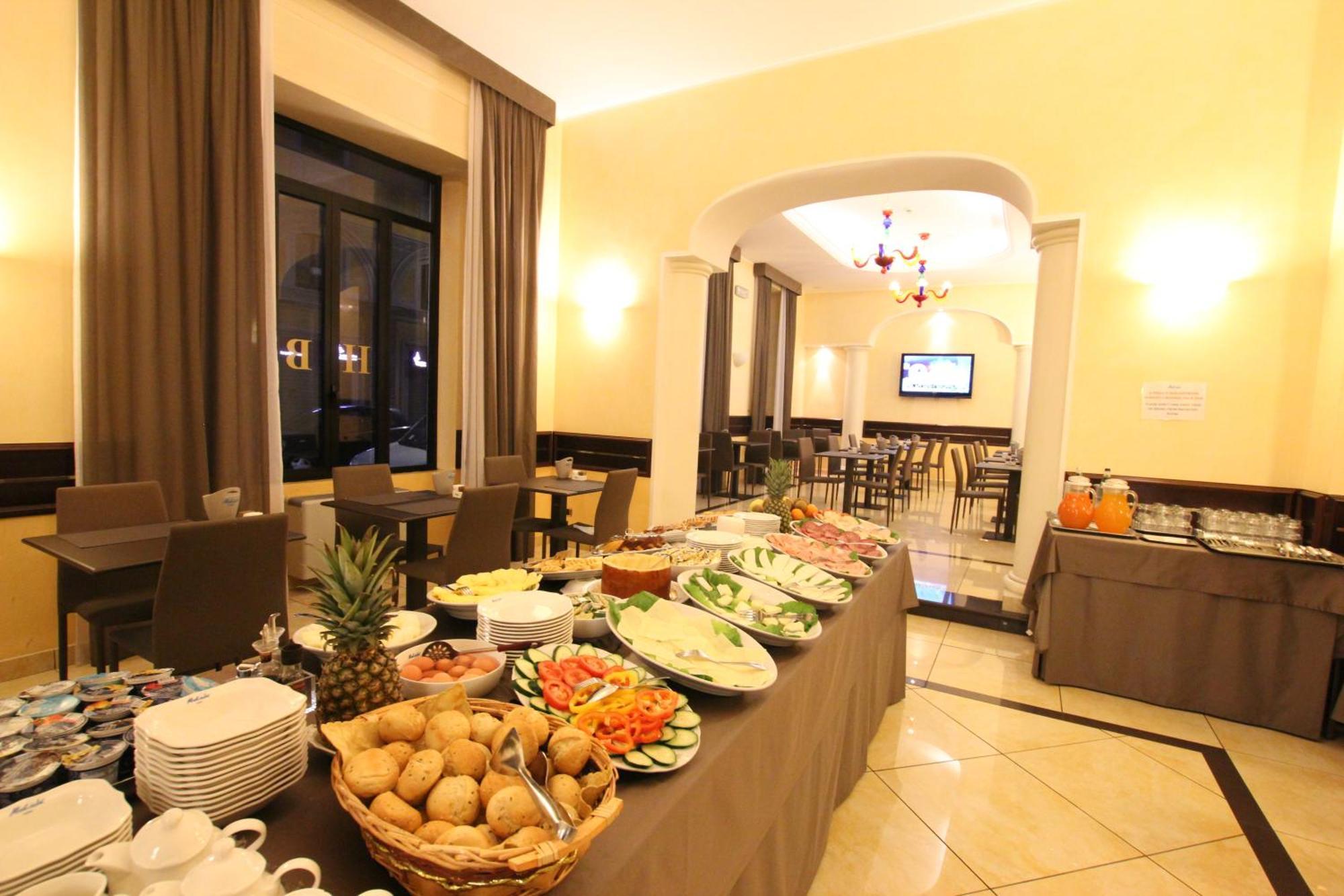Mokinba Hotels Baviera — Photos 1